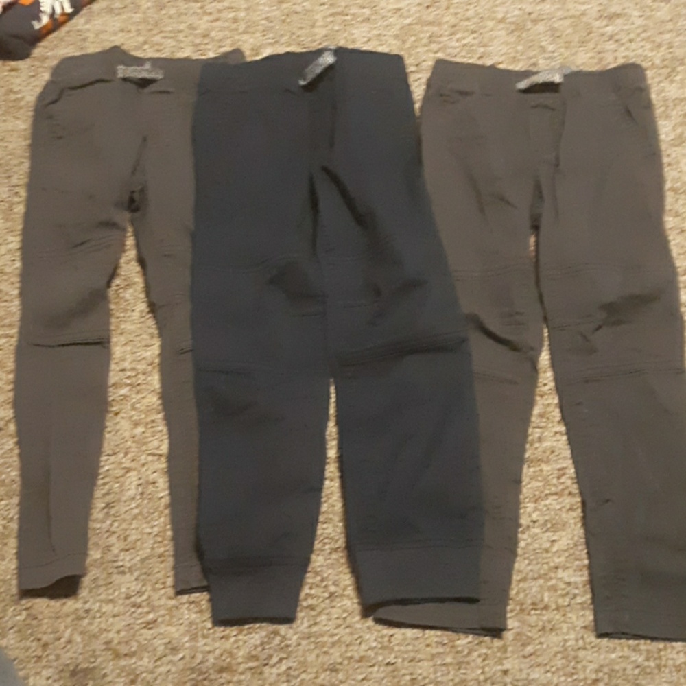 Boys 5t 3 cargo pants,  5 shirts